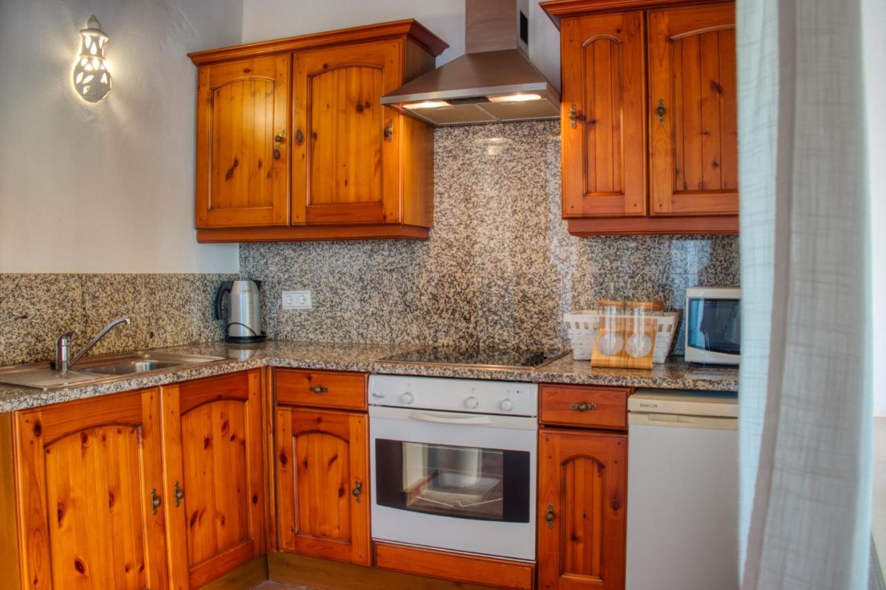 Moonshine Guest House With Private Studios And Private Cottage 拉哥斯 外观 照片